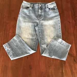 Chico’s Crop Jeans Size .5